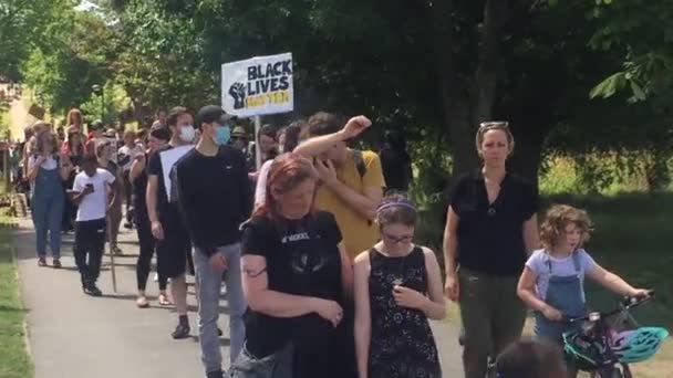 Londra Regno Unito 2020 Black Lives Matter Protesta Dei Bambini — Video Stock