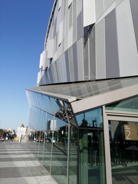 Londra, İngiltere - 1 / 9 / 2020: Tottenham hotspur stadyum Spurs (hotspur) futbol takımı Tottenham anayolunda, stadyum 2018 yılında tamamlandı