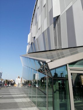 Londra, İngiltere - 1 / 9 / 2020: Tottenham hotspur stadyum Spurs (hotspur) futbol takımı Tottenham anayolunda, stadyum 2018 yılında tamamlandı