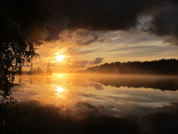 Delightful Dawn Lake — Stock Photo, Image