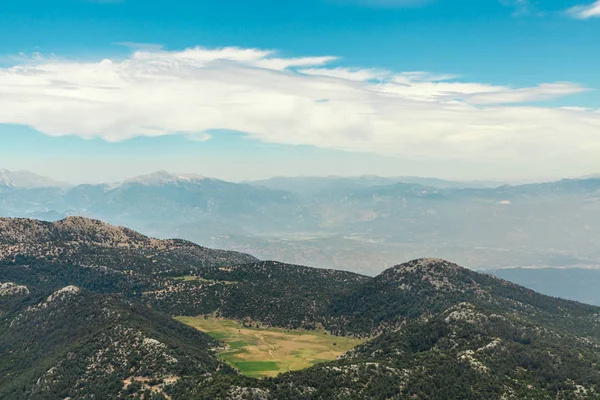 Ölüdeniz, Türkiye kıyılarında görünümünü