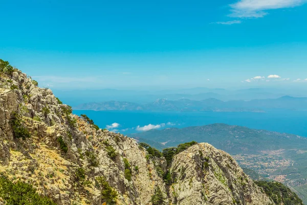 Ölüdeniz, Türkiye kıyılarında görünümünü