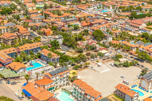 Fethiye, Türkiye - panoramik Belcekiz Beach. Ölüdeniz, mavi lagün Fethiye Hava dron üzerinden. Akdeniz kıyılarında