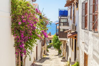 Güzel yaz sokaklarında Kalkan, Antalya, Türkiye