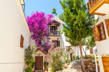 Güzel yaz sokaklarında Kalkan, Antalya, Türkiye