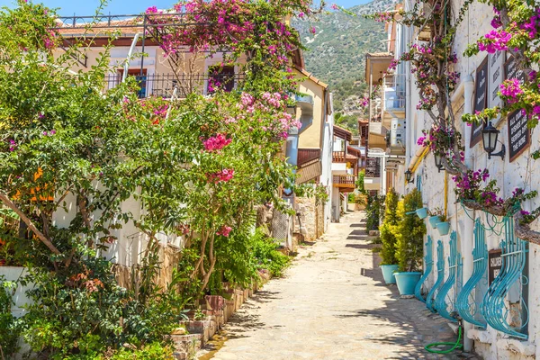 Güzel yaz sokaklarında Kalkan, Antalya, Türkiye