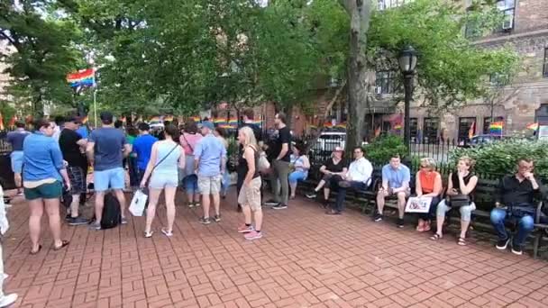 Monument National Stonewall Est Face Stonewall Inn Greenwich Village Nyc — Video