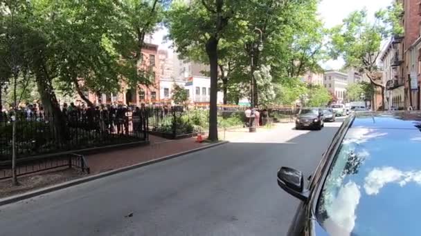 Stonewall National Monument Stonewall Inn Greenwich Village Nyc Location 1969 — Stock Video