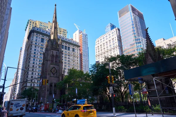 Trinity Church Broadway Wall Street New York Est Une Église — Photo