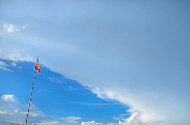 Akşamları gökyüzü.