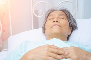 Sağlıklı yaşlı kavramı.