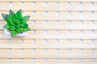 Yerde kavramsal nesne.