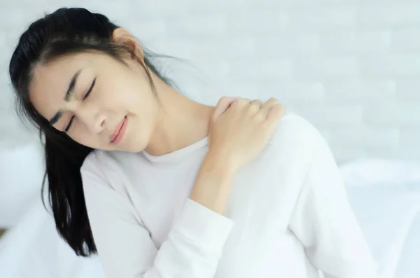 Asian Women Wear White Pajamas Bedroom She Has Pain Neck — Stock Photo, Image