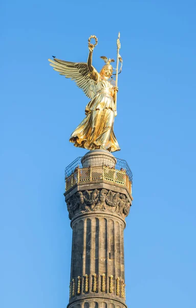 Primo Piano Della Colonna Della Vittoria Oro Berlino — Foto Stock