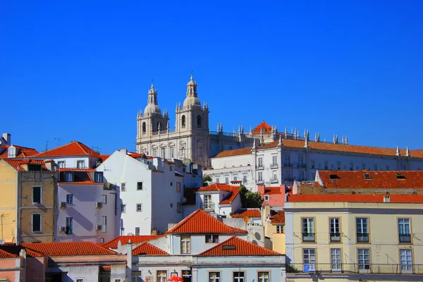 Монастырь Сан-Висенте-де-Фора в Лиссабоне, Португалия — стоковое фото
