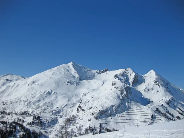 Obertauern nos alpes austríacos no inverno — Fotografia de Stock