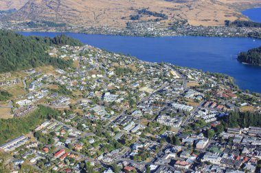Queenstown Ben Lomond Dağı 'ndan görüldü.