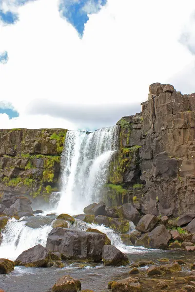 Oxararfoss vattenfall på Island — Stockfoto