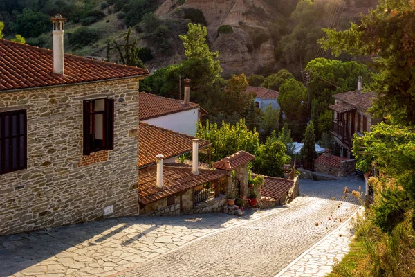     Mimari eski Nikiti Köyü, Sithonia, Chalkidiki, Yunanistan 