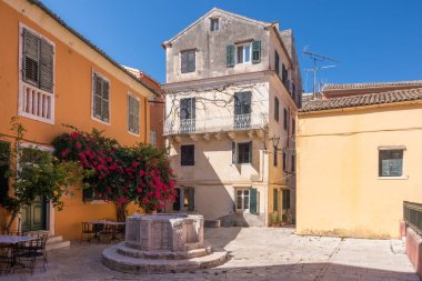 Sokak eski kasaba Corfu Island, Yunanistan 
