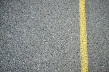 yellow markings on the road