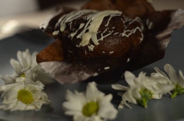 Donut ile papatya çayı 