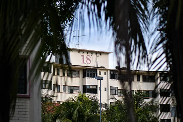 Abandoned block of flats in Singapore — Stock Photo, Image