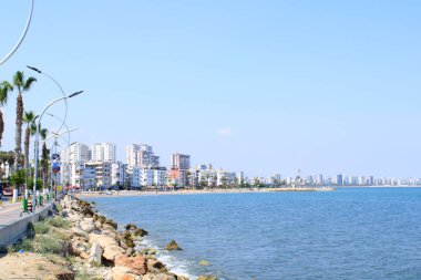 Türk, Mersin Mezitli, 3 Haziran , - 2019 : Turistik yerler, Deniz ve şehir.