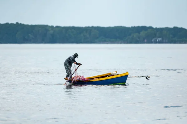 Fisherman Finding Fish Boat Morning — Stock Photo, Image
