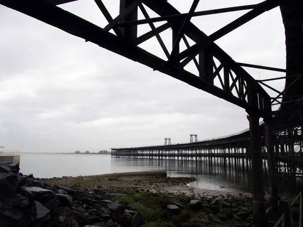 demir köprü Ro Tinto Huelva, Andalusia Odiel Nehri üzerinde yer almaktadır. İspanya. Europe