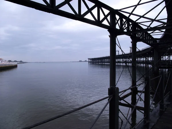 demir köprü Ro Tinto Huelva, Andalusia Odiel Nehri üzerinde yer almaktadır. İspanya. Europe