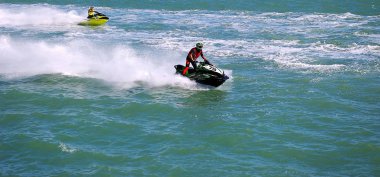 23 Eylül yarışlarında su bisikleti rakip, Cadiz başkenti, Endülüs Körfezi 'nde 2018. İspanya. Avrupa