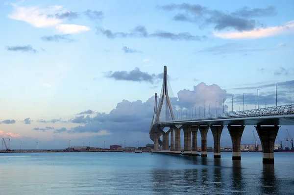 Coucher Soleil Sur Pont Constitution Appelé Pepa Dans Baie Cdiz — Photo