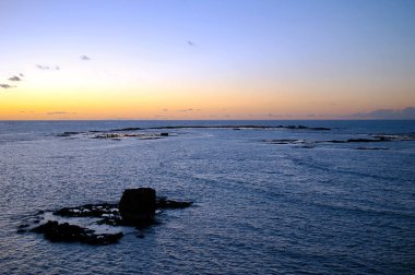 Cadiz şehri, Andalusia Körfezi kıyısında günbatımı. İspanya. Europe