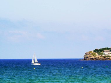 Gijon, Asturias sahilinde plaj. İspanya. Avrupa