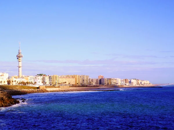 카디스 안달루시아의 도시의 베이의 해안에 스페인 — 스톡 사진