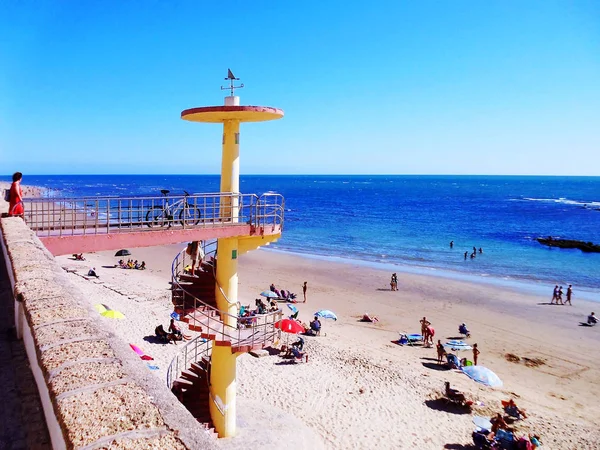 Lidé Opalovali Při Západu Slunce Pláži Zálivu Cdiz Andalusie Španělsko — Stock fotografie