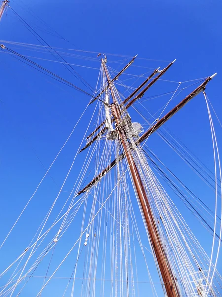 Segelbåts Mast Cadiz Andalusien Spanien — Stockfoto