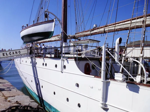 Segelbåts Mast Cadiz Andalusien Spanien — Stockfoto