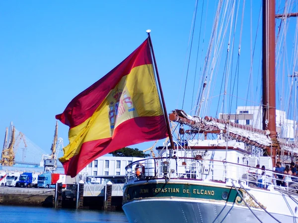 カディスのヨットマスト アンダルシア スペイン — ストック写真