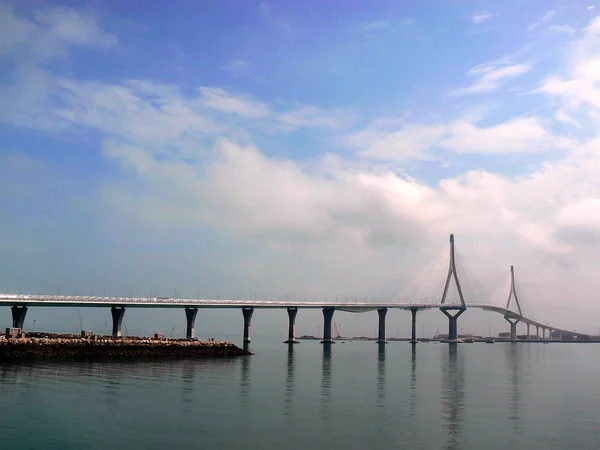 Закат Мосту Конструкции Называемом Пепа Заливе Кадис Андалусия Испании Европа — стоковое фото