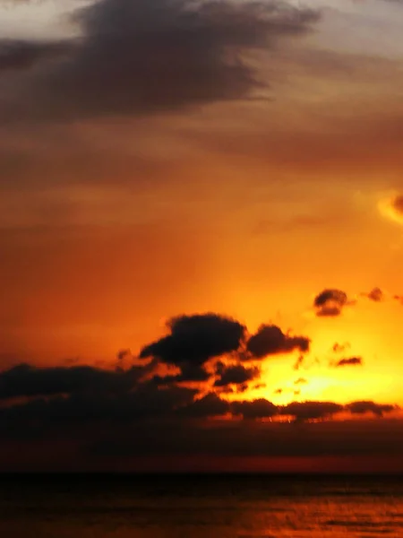 Luz Fundo Pôr Sol Praia Cidade Cádiz Andaluzia Espanha — Fotografia de Stock