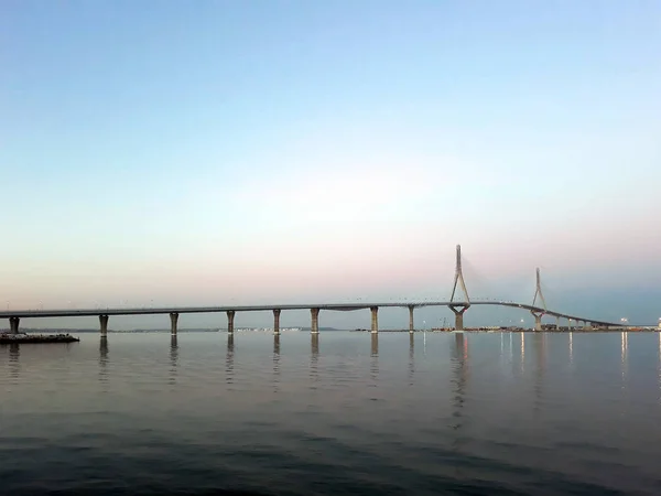 Sonnenuntergang Der Puente Constitucion Genannt Pepa Der Bucht Von Cadiz — Stockfoto