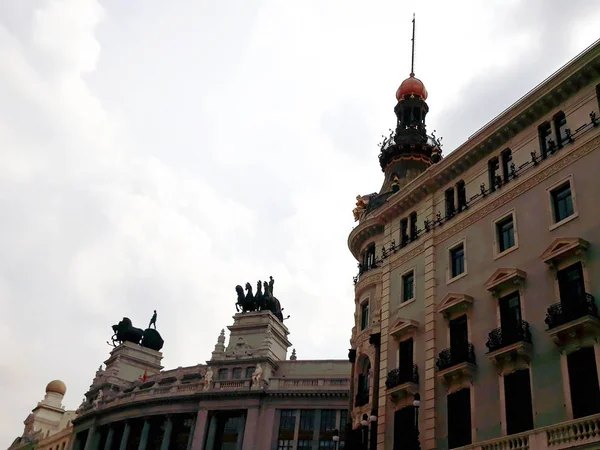 Подсветка Лошадей Четырехугольного Здания Улице Алькала Мадриде Испания Европе Ранее — стоковое фото