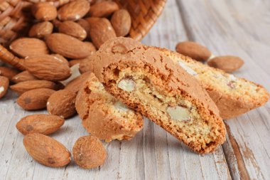 İtalyan kurabiye veya pasta cantucchini