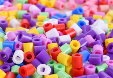 Demir boncuk renkli çocuk oyuncak