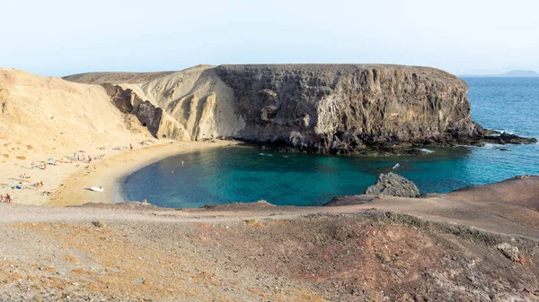 Increíble vista de Playa Papagayo, Lanzarote, Islas Canarias, España — Foto de Stock