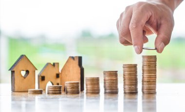 El koyarak para sikke stac erkek tarafından önceden belirlenmiş para kavramı kaydetme