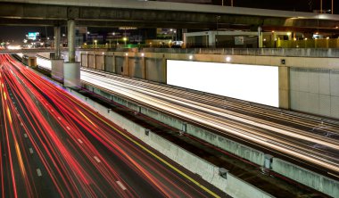 Reklam afişi ya da boş billboar için reklam panosu boş