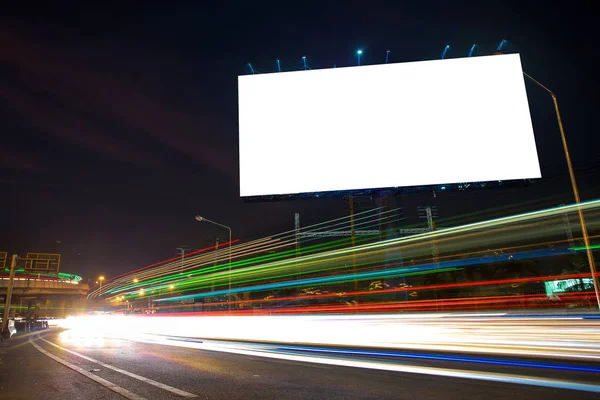 Reklam afişi ya da boş billboar için reklam panosu boş